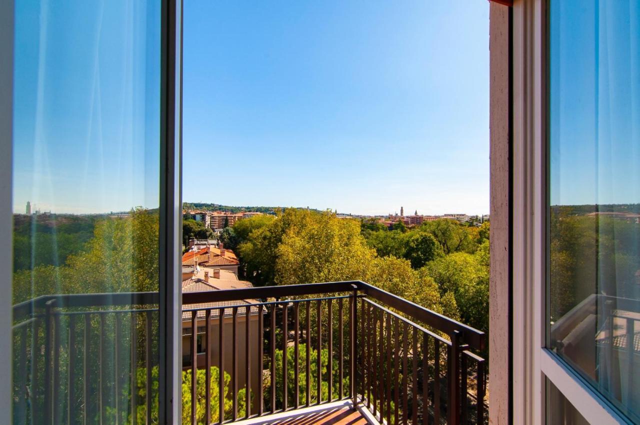 Residenza Dalia&Lea Apartment Verona Bagian luar foto