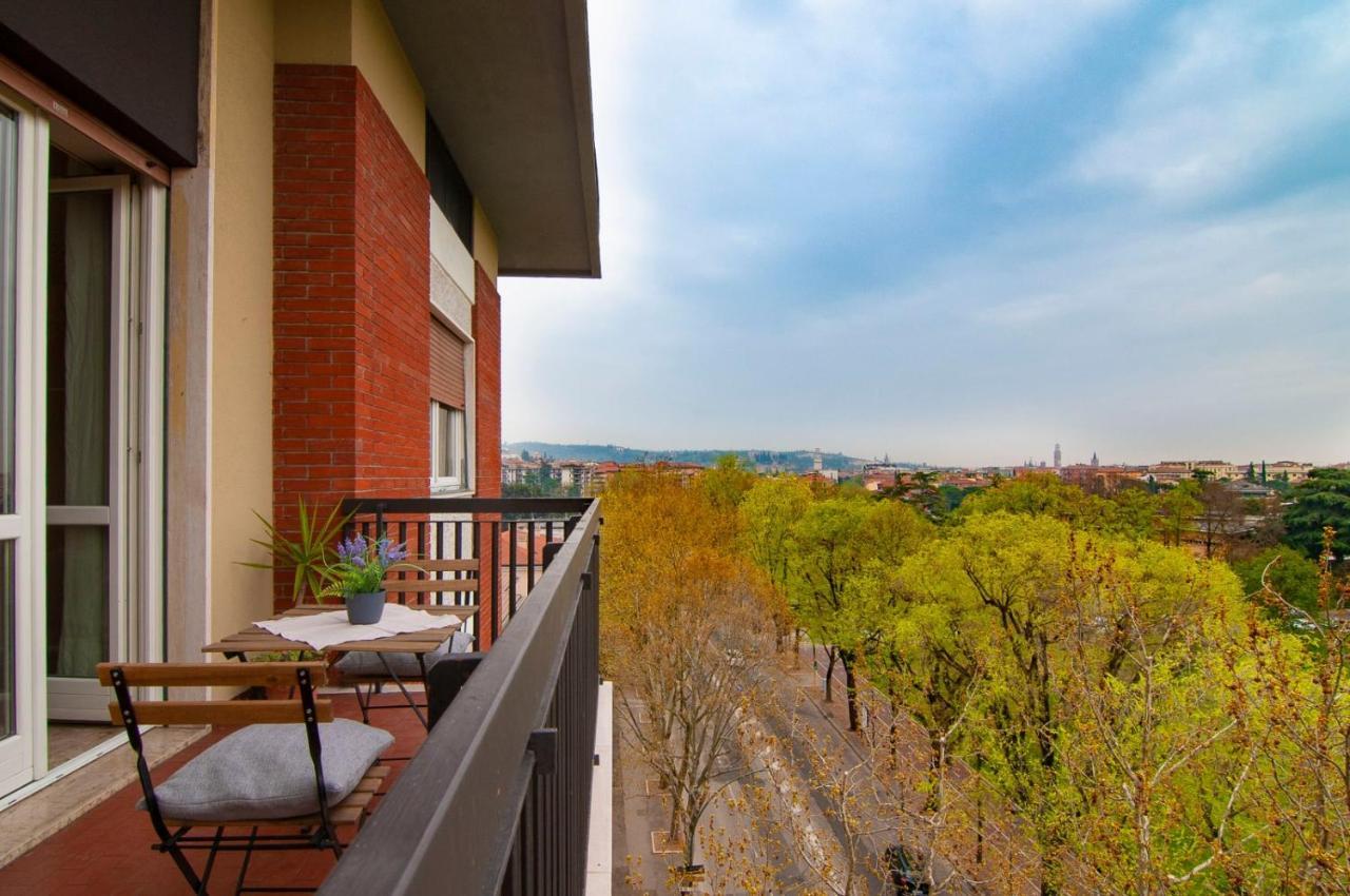 Residenza Dalia&Lea Apartment Verona Bagian luar foto